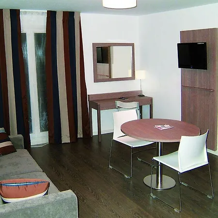 Zenitude Residences Village Apart Otel 3*