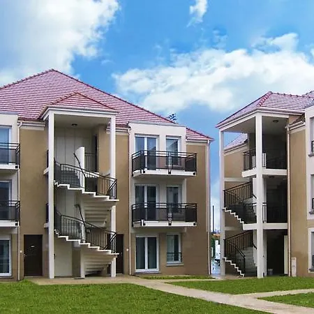 Zenitude Residences Village Apart Otel 3*