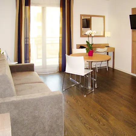 Apart Otel Zenitude Residences Village Roissy-en-France