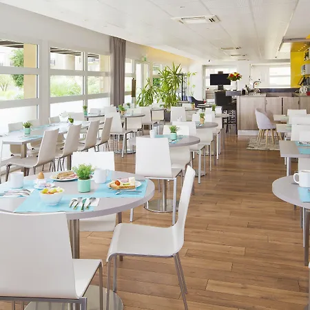 Zenitude Residences Village מלון דירות