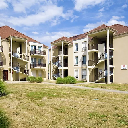 מלון דירות Zenitude Residences Village