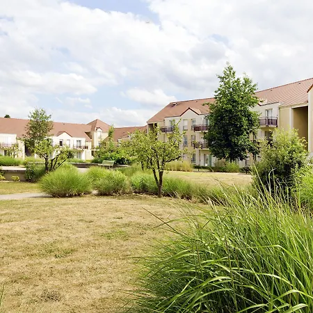 Zenitude Residences Village Apart Otel Roissy-en-France