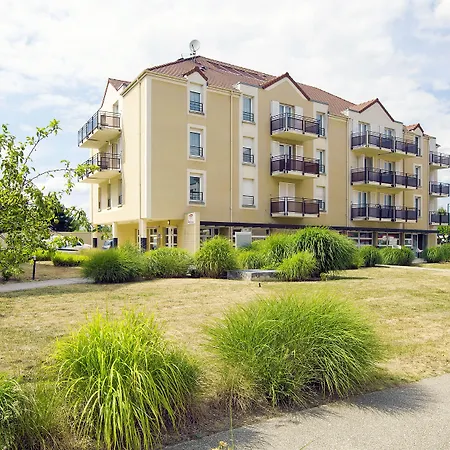 Zenitude Residences Village רואיסי-אן-פרנס