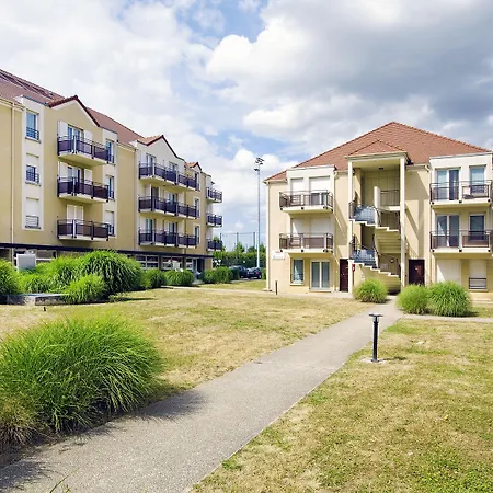 Apart Otel Zenitude Residences Village Roissy-en-France