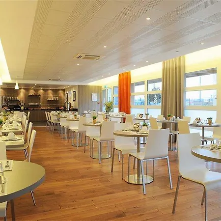 Zenitude Residences Village Apart Otel