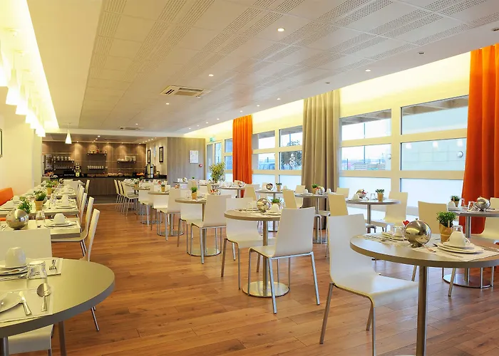 公寓式酒店 Zenitude Residences Village