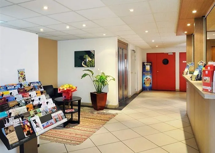 Zenitude Residences Village 公寓式酒店 3*