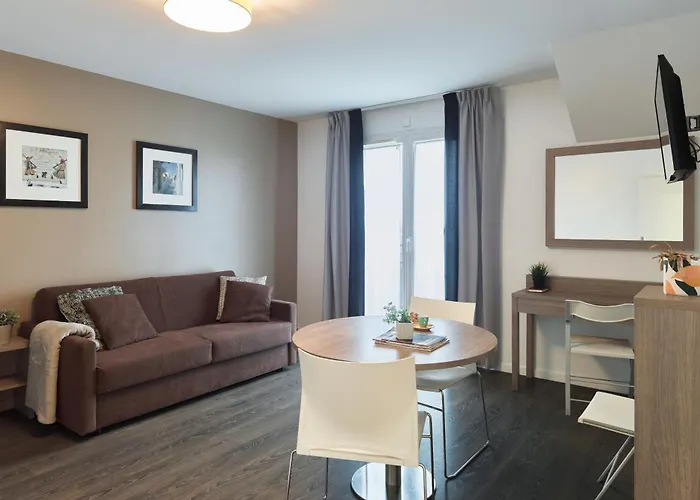 公寓式酒店 Zenitude Residences Village 3*