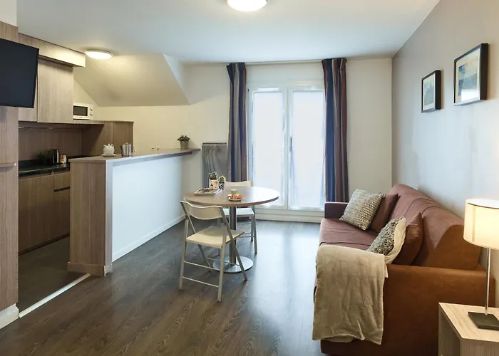 公寓式酒店 Zenitude Residences Village 鲁瓦西昂法兰西