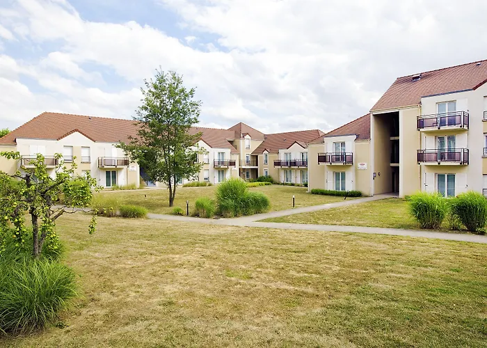 公寓式酒店 Zenitude Residences Village 鲁瓦西昂法兰西